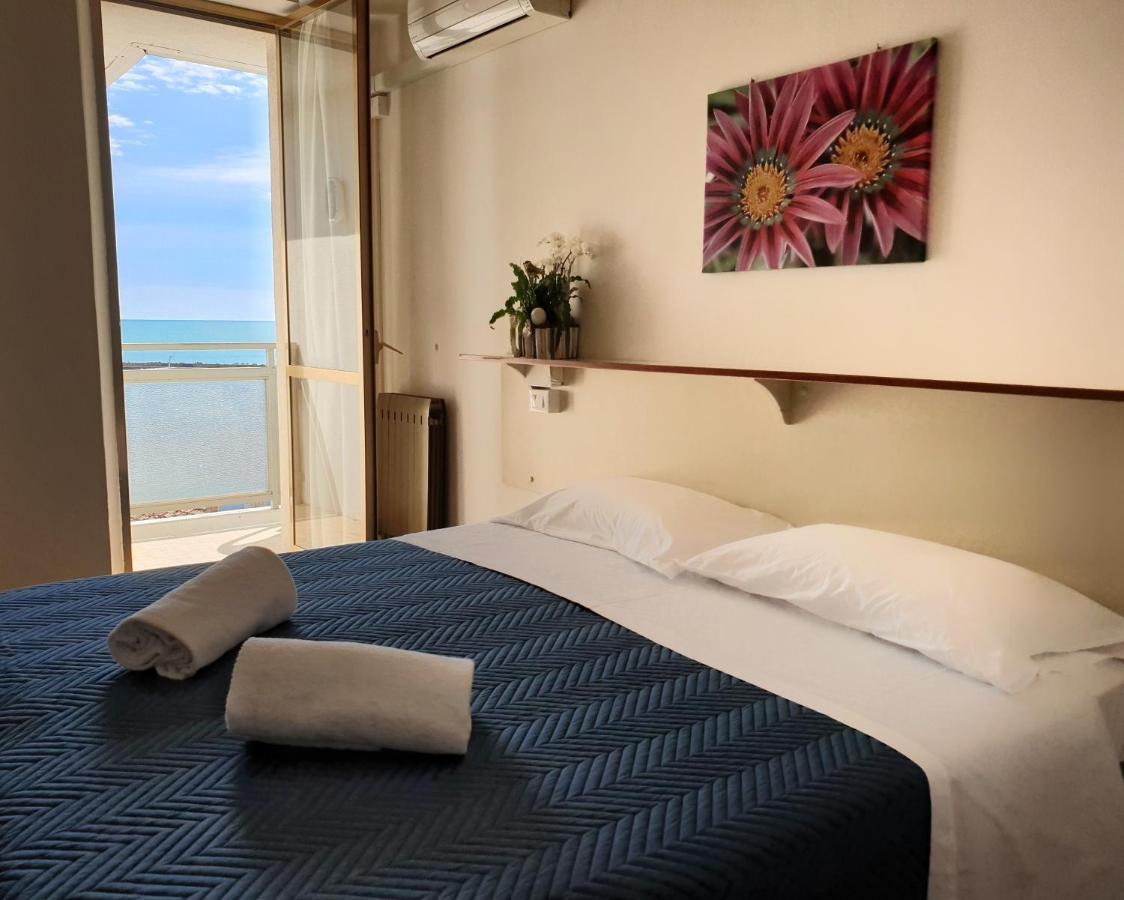 Hotel Sorriso Numana Exterior photo